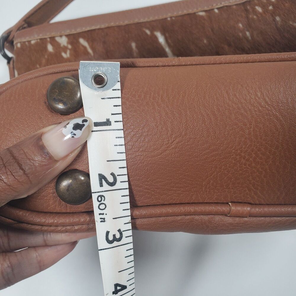 NWT Shyanne Women’s Leather Crossbody Bag Brown Cowhide and PU Tooled Studded - Picture 10 of 11